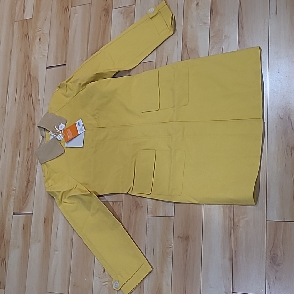 Isaac Mizrahi women's size small yellow thin cloth jacket